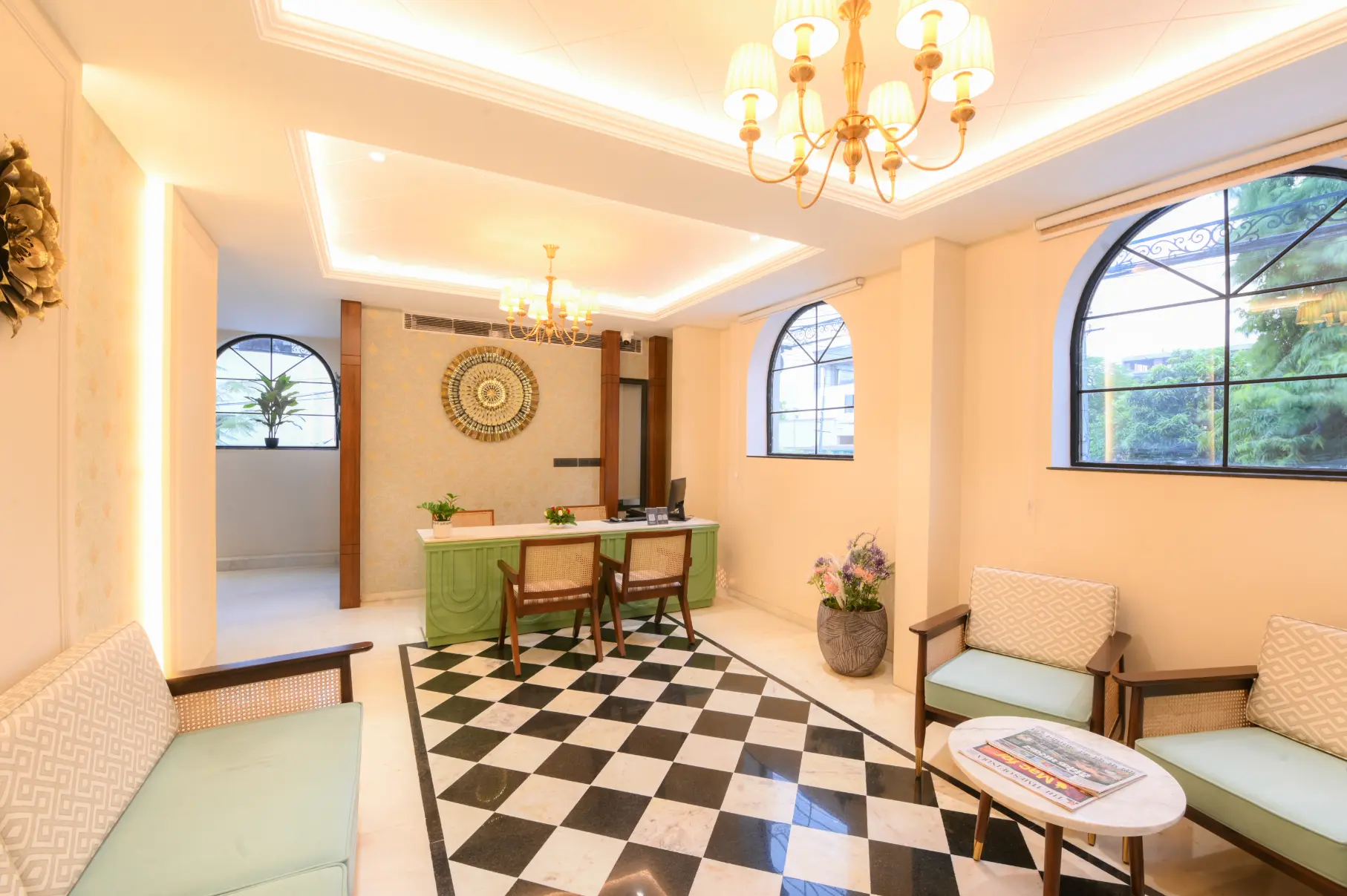Hospitality & Check-In Desk