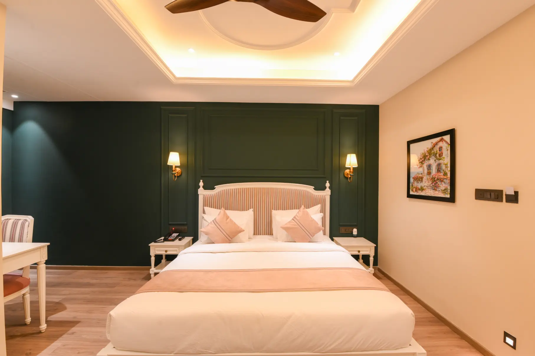 Grand Luxury Room - Spacious Interior