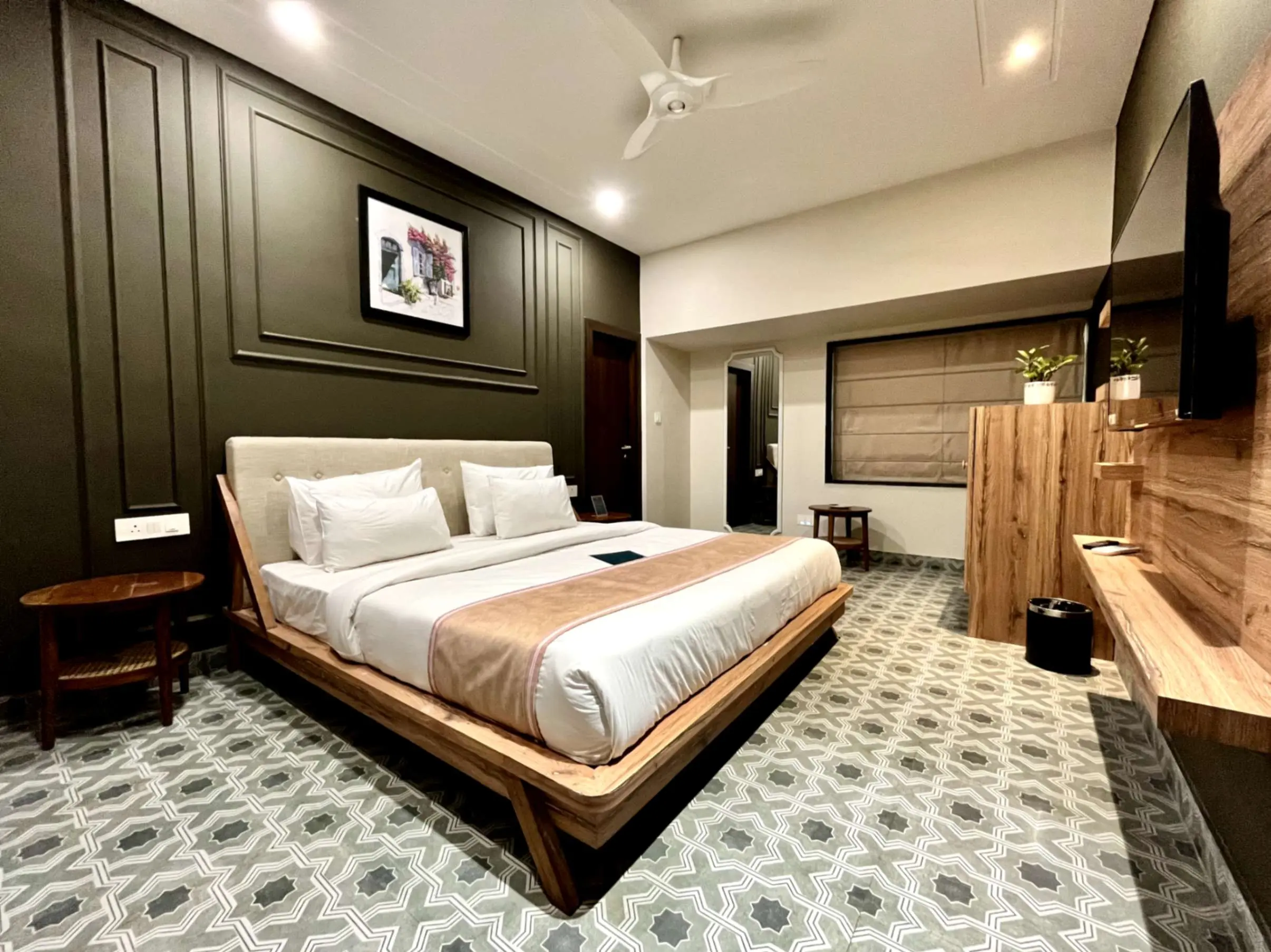 Grand Luxury Room – Ground Floor - Photo 6