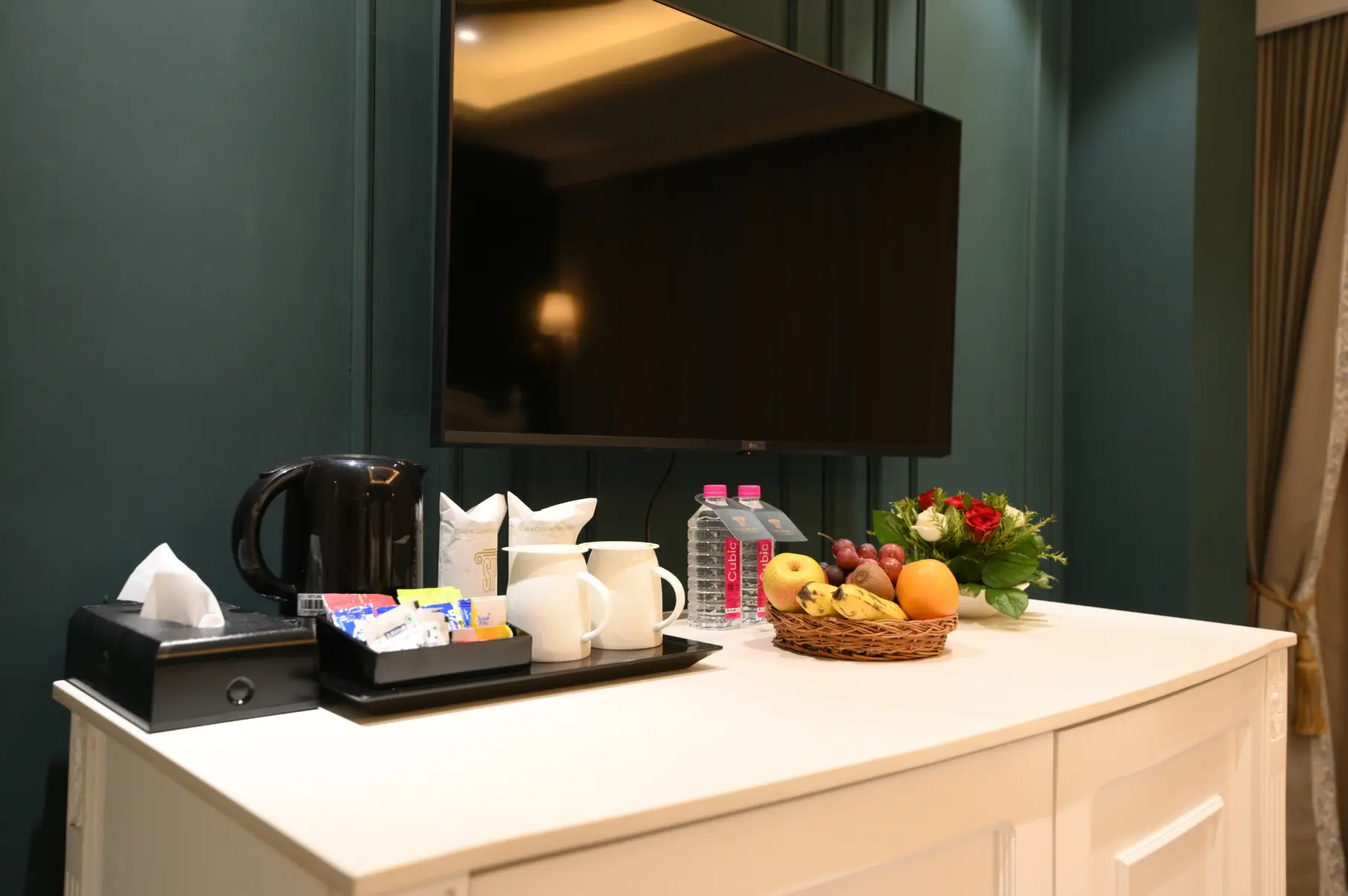 Luxury Twin Room - Clean & Modern Washroom