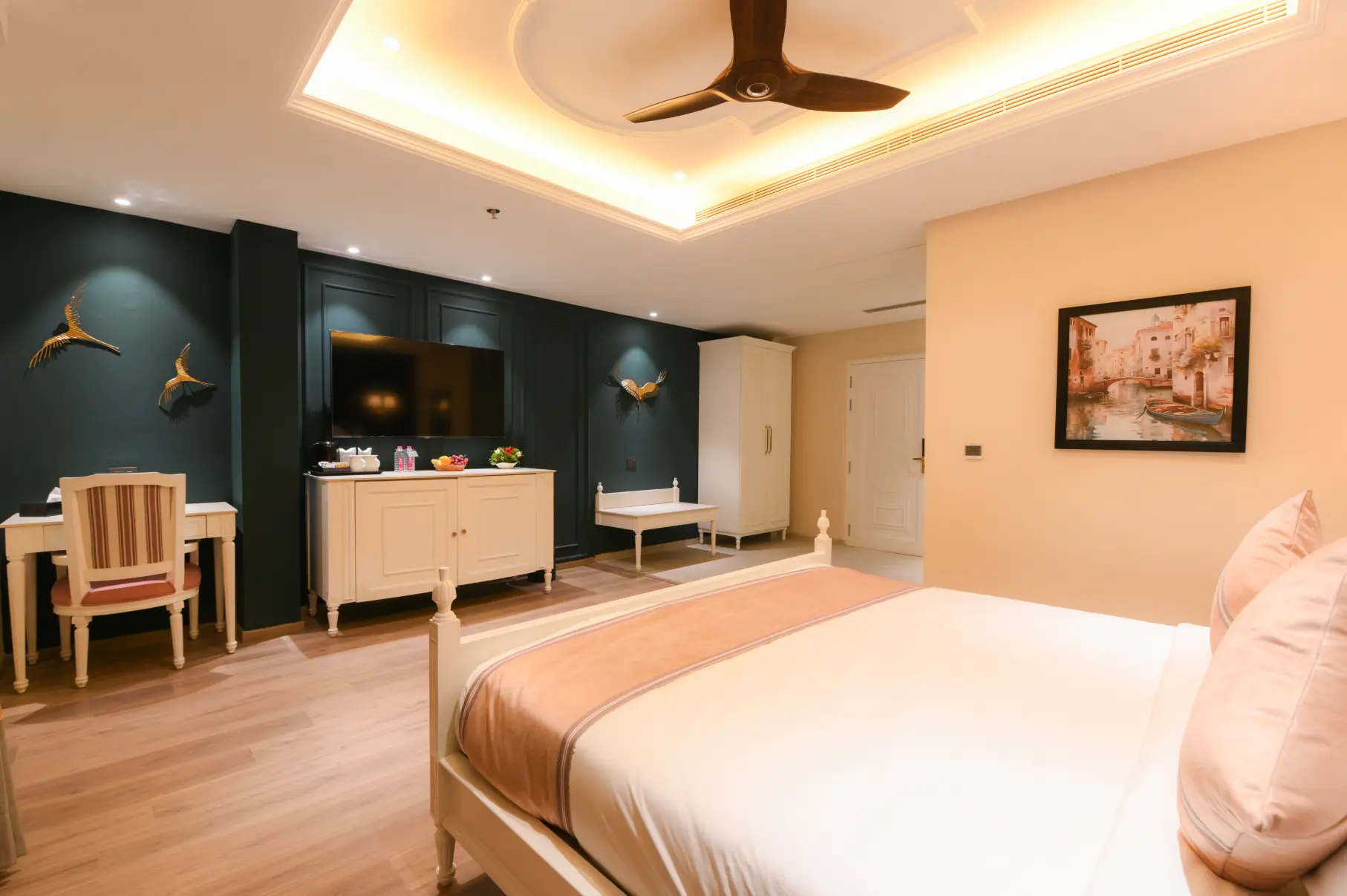Royal Suite - Premium Bathroom